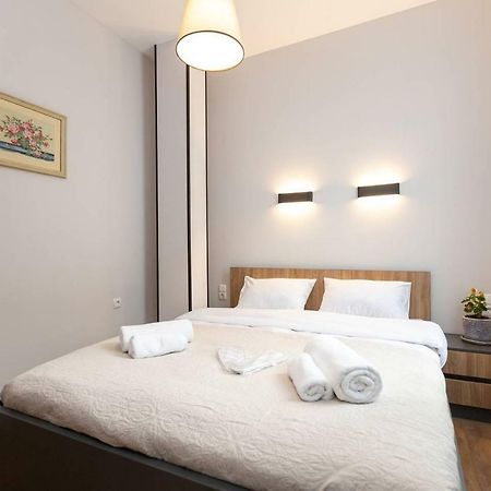 Wehost Apartment Near Fabrika Tiflis Dış mekan fotoğraf